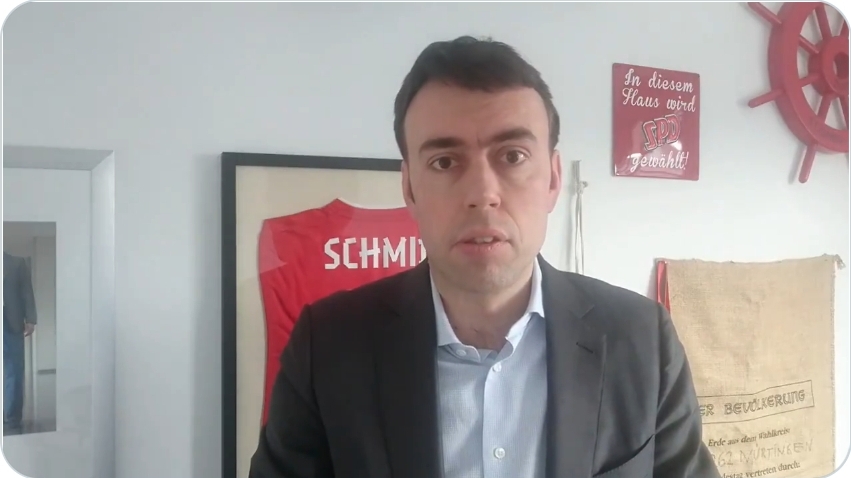 Deputeti i Bundestagut gjerman del hapur në mbështetje të Albin Kurtit
