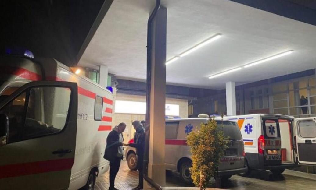 Shkon në 4 numri i viktimave në Deçan, i vrarë edhe konduktori i autobusit