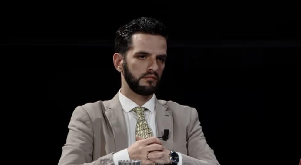 Fitim Salihu: KEDS-i u privatizu para 10 vjeteve, por rryma nuk u ndal ne keto 10 vjet, u ndal vetem sivjet