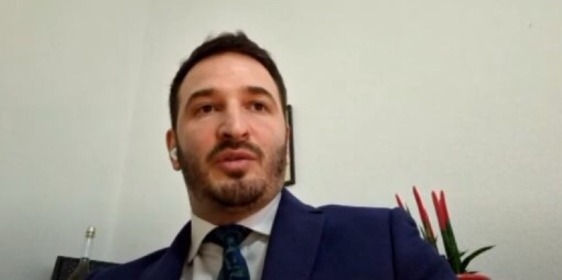 Konsulli i shkarkuar nga Gërvalla për Albanian Post: Kthimi im brenda ditës në Kosovë, ndodh vetëm në vendet komuniste
