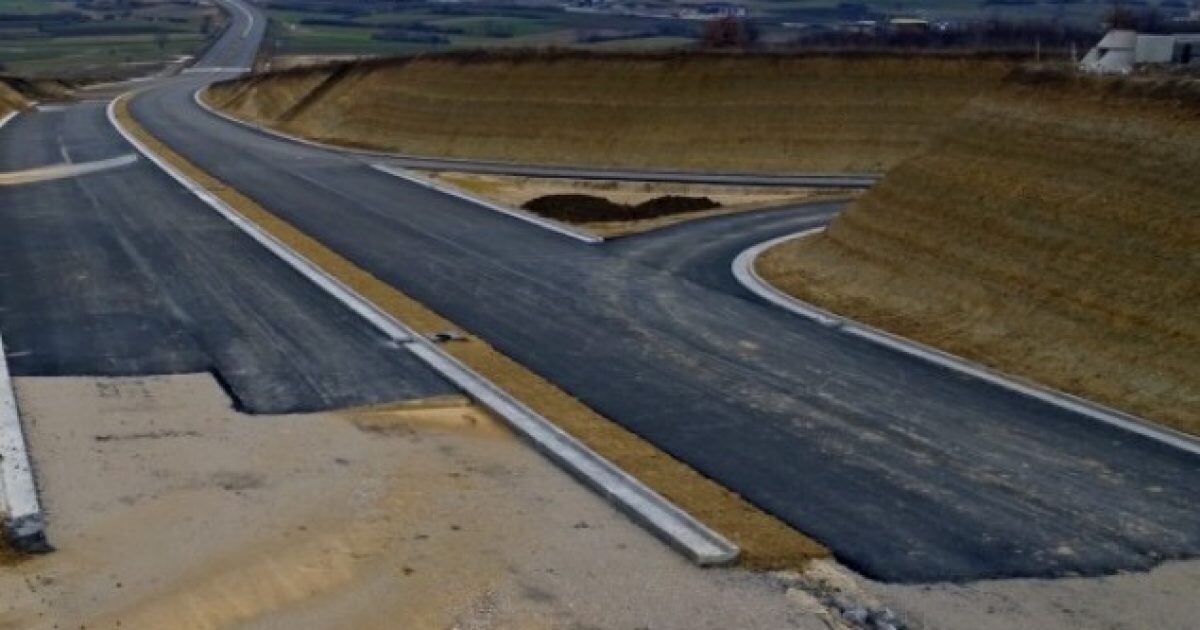 Kur do të përfundojnë punimet për autostradën drejt Gjilanit