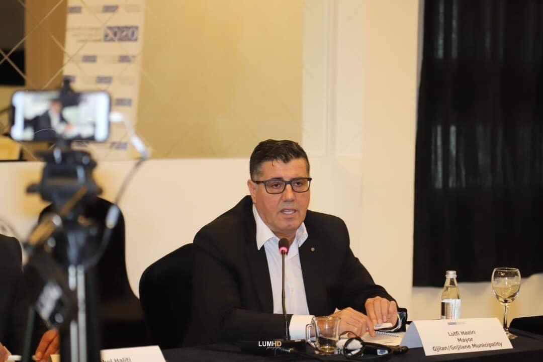 Lutfi Haziri ‘godet’ qeverinë Kurti për bllokimin e autostradës Gjilan-Prishtinë