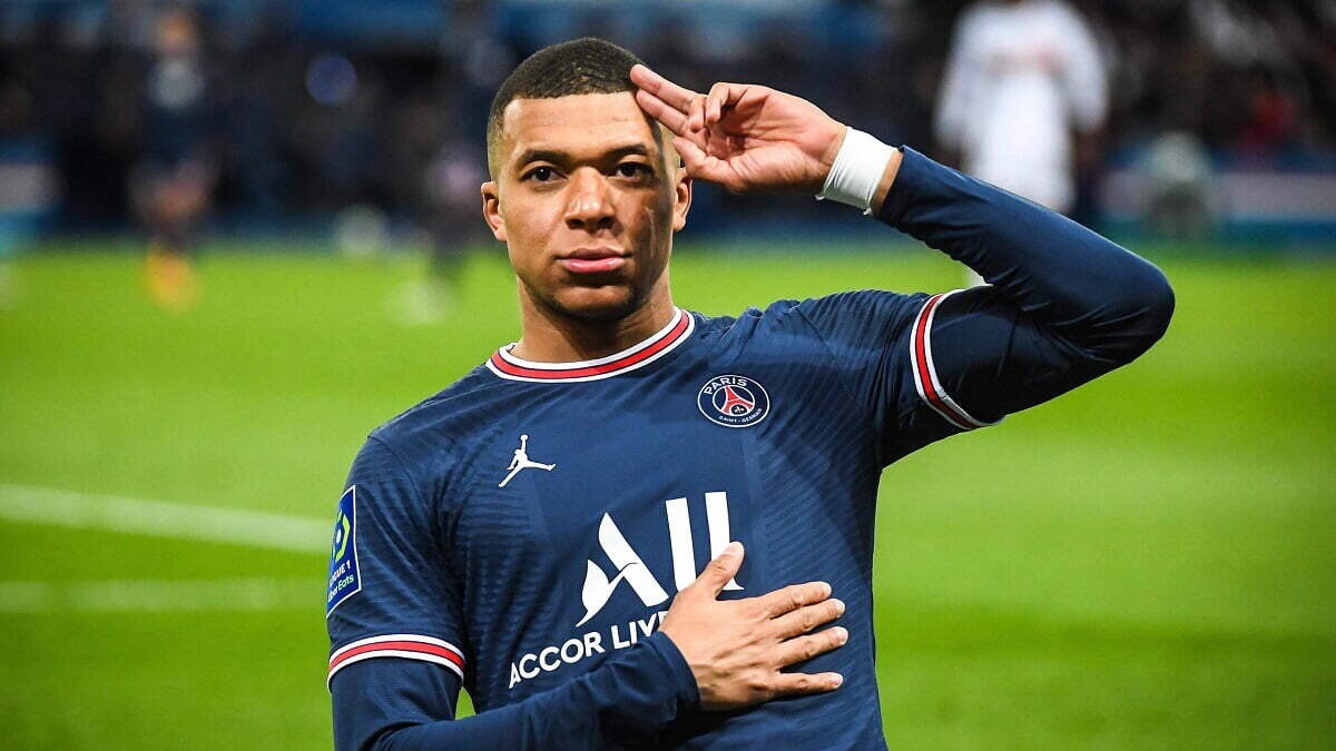 Mbappe futbollisti më i mirë i vitit 2022 sipas MARCA-s