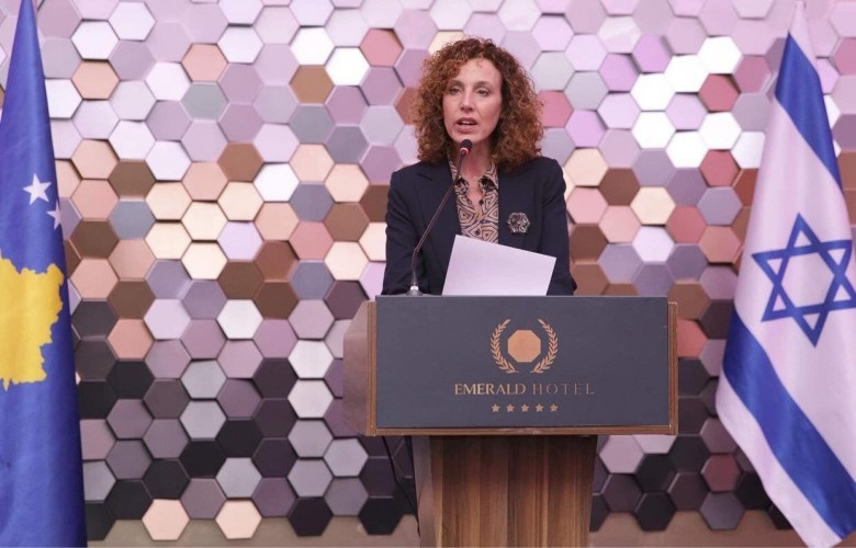 Ambasadorja izraelite falënderon Kosovën, uron festat e fundvitit