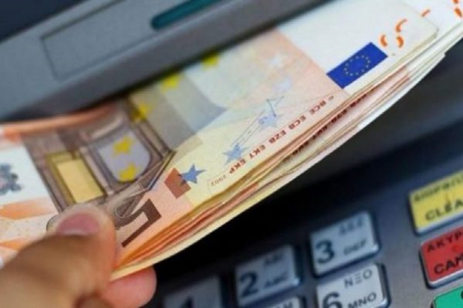 Kjo është paga mesatare në vende të botës, prin Zvicra