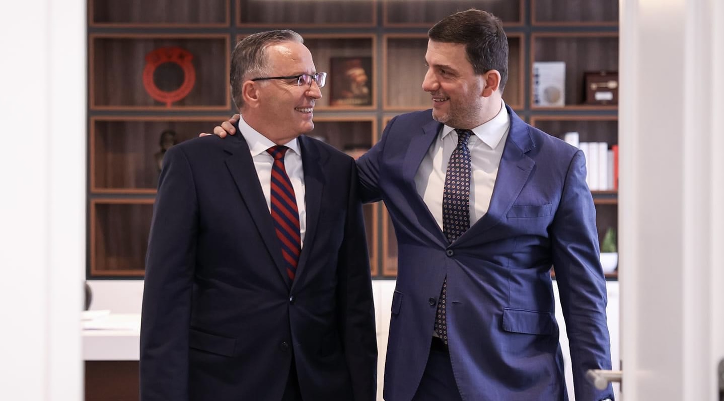 Krasniqi: Nuk ka kryeministër më të mirë në Kosovë se sa Bedri Hamza