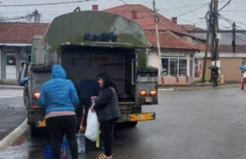 Shërbimi i ujit të pijes me cisterna në veri të Mitrovicës do të vazhdojë edhe sot