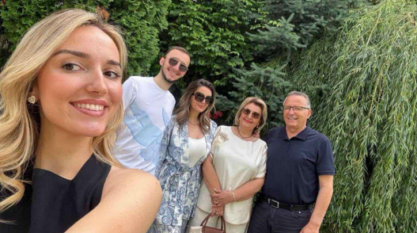 Bedri Hamza për familjen e tij: I dua shumë dhe u jam shumë mirënjohës
