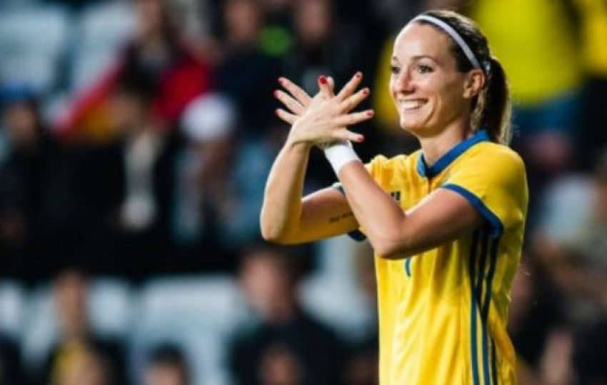 Kosovare Asllani ka këtë mesazh pasi eliminoi Serbinë