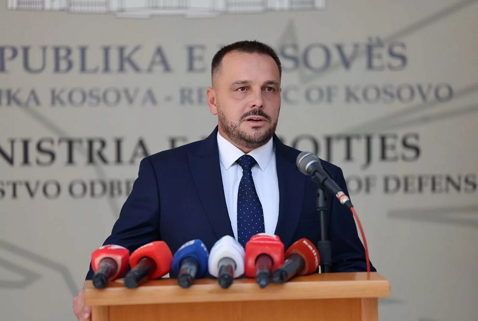 Maqedonci thotë se letra drejtuar KFOR-it nuk ishte rizotim për mosçuarjen e FSK-së në veri: Ishte sqarim