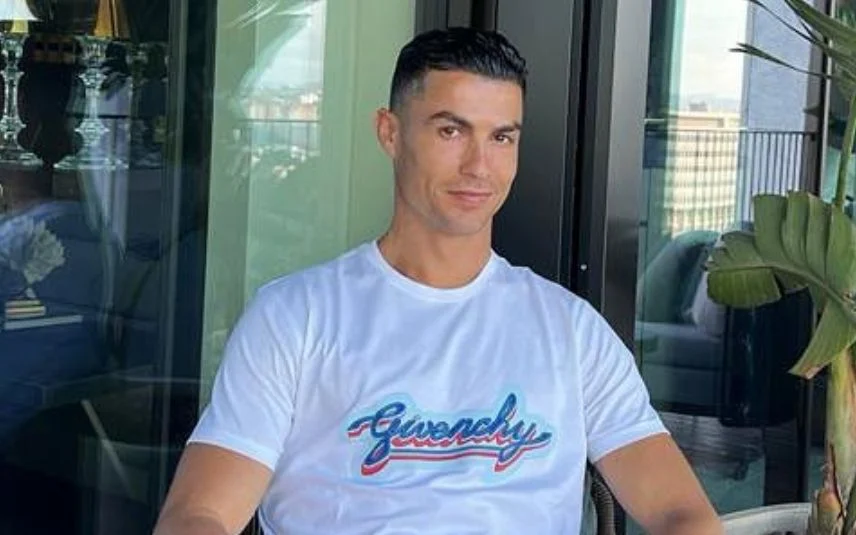 Cristiano Ronaldo sot feston ditëlindjen, mbush 40 vjet