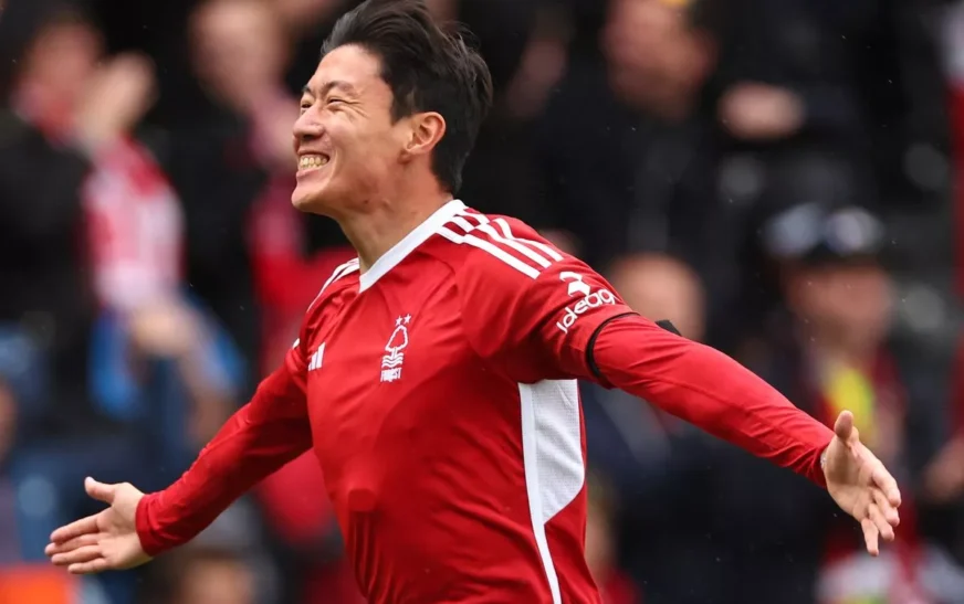 Futbollisti koreano-jugor dënohet me burgim pasi filmoi fshehurazi skenat seksuale me një grua