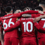 13-pike-para-arsenalit,-liverpooli-shkon-fuqishem-drejte-titullit