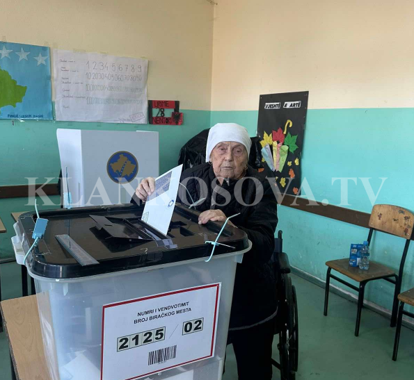 Voton Hyra, nëna e Hashim Thaçit