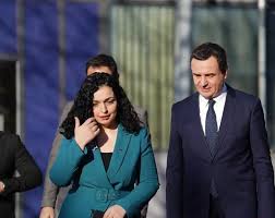 Votat në zgjedhje, Albin Kurti mbetet nën hijen e Vjosa Osmanit