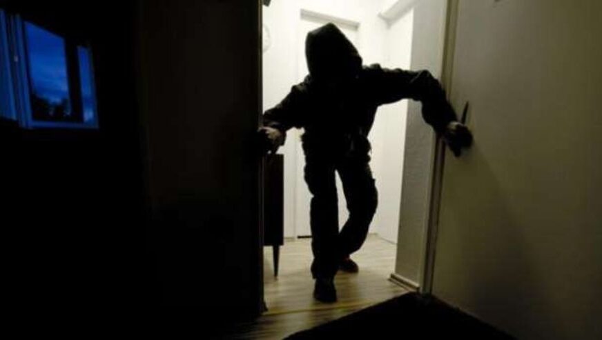 Hajnat bëjnë “gërrdi” tek një famijle në Llapnasell