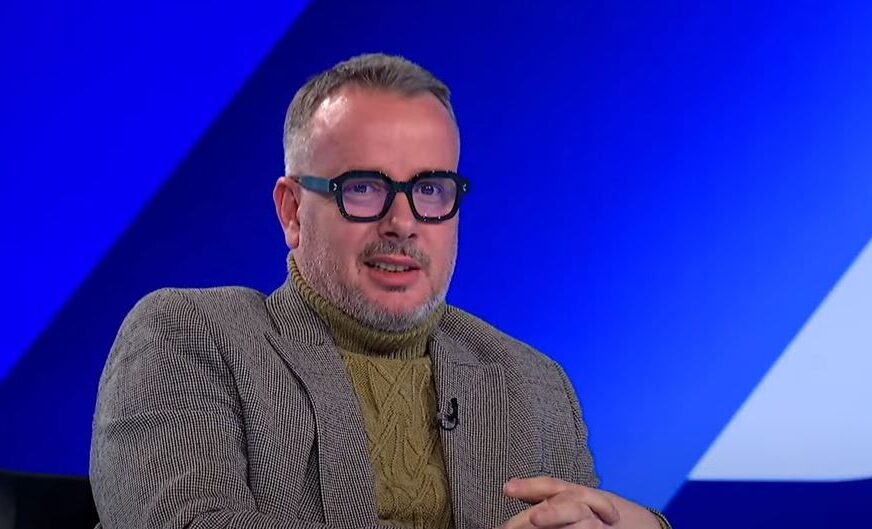 Kajtazi: Kurti e ka blerë një deputet të PDK-së, edhe deputetë të partive tjera do kalojnë në LVV (VIDEO)