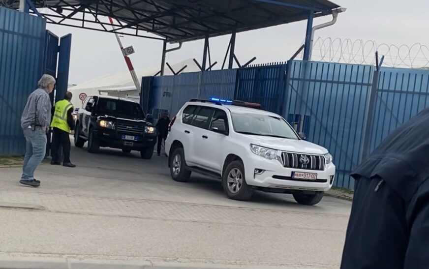 Thaçi përfundon vizitat, niset për në Hagë
