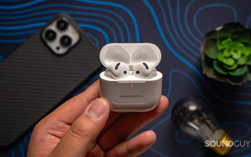 Veçoria e re e Apple: AirPods do të përkthejnë bisedat në kohë reale?