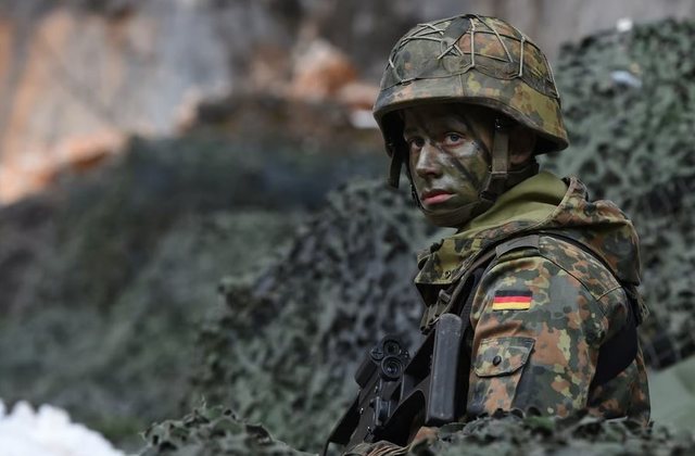 Gjermania bëhet gati për luftë? Miratohet ndryshimi historik në Kushtetutë – Hiqen kufizimet për shpenzimet e mbrojtjes