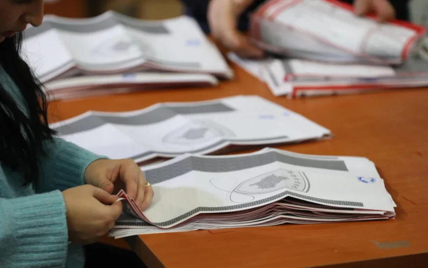 Rinumërimi i votave në Vushtrri: Ndryshime për 92 kandidatë të LDK-së, Tahirit i hiqen 88 vota