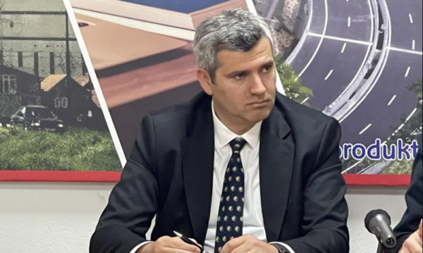 Kryesuesi i ZRRE-së e bën të kryer shtrenjtimin e rrymës