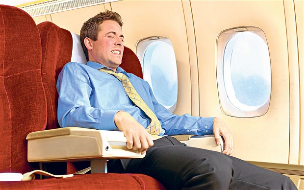 Si të largojmë frikën nga fluturimi me aeroplanë?
