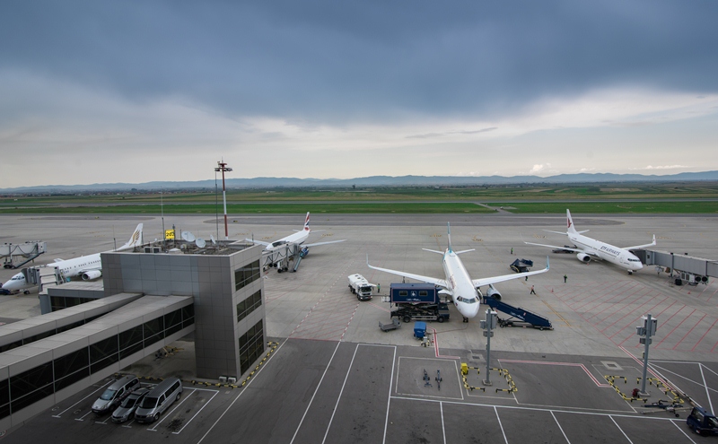 Një grevë njëditore shkakton anulimin e shumicës së fluturimeve në aeroportet në të gjithë Gjermaninë