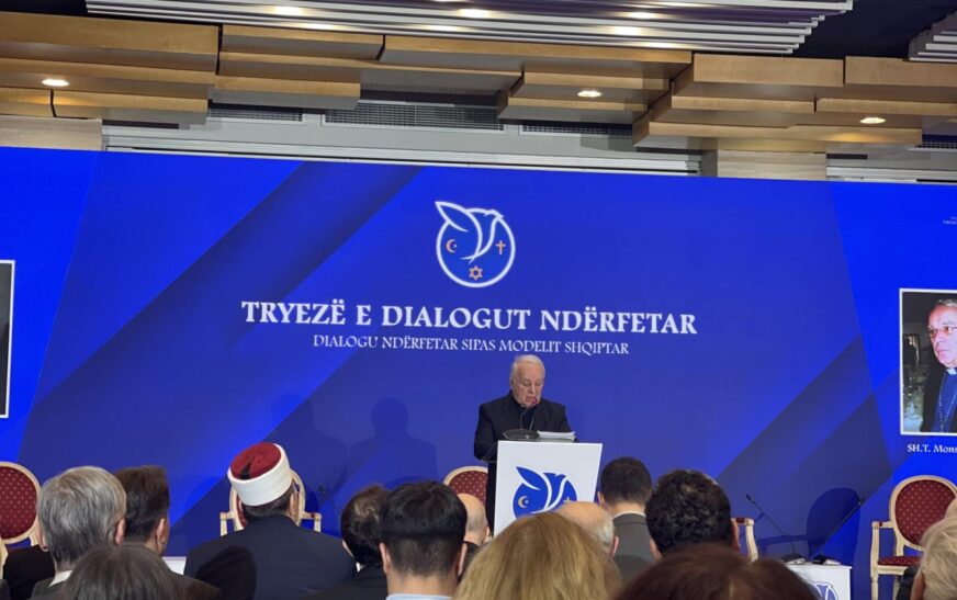 Diskutohet dialogu ndërfetar sipas modelit shqiptar