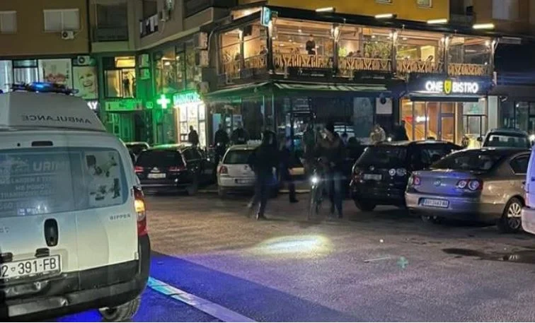 Therja me thikë në Mitrovicë, viktimë është një 66-vjeçar