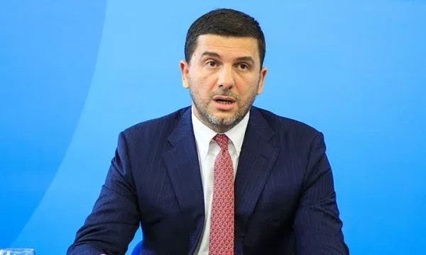 Krasniqi: Takimi te presidentja nuk solli përparim, por ishte një hap i duhur