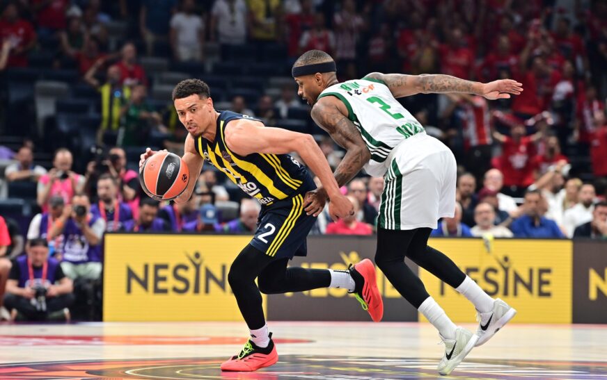 Basketboll / Fenerbahçe kualifikohet në finalen e Euroleague për herë të parë që nga viti 2018