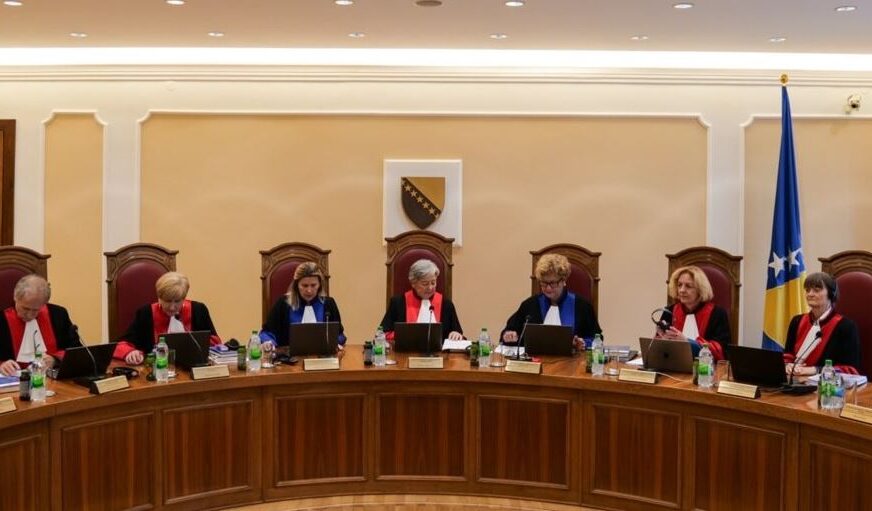 Gjykata Kushtetuese në Bosnje anulon ligjet “ruse” në Republikën Sërpska