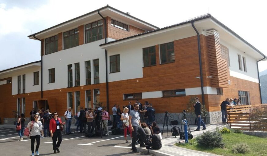 Kompania Ibër-Lepenci e kthen objektin e marrë nga Kryqi i Kuq i Serbisë