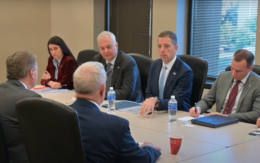Gjuriq ankohet për Kurtin në një takim me disa kongresmenë amerikanë