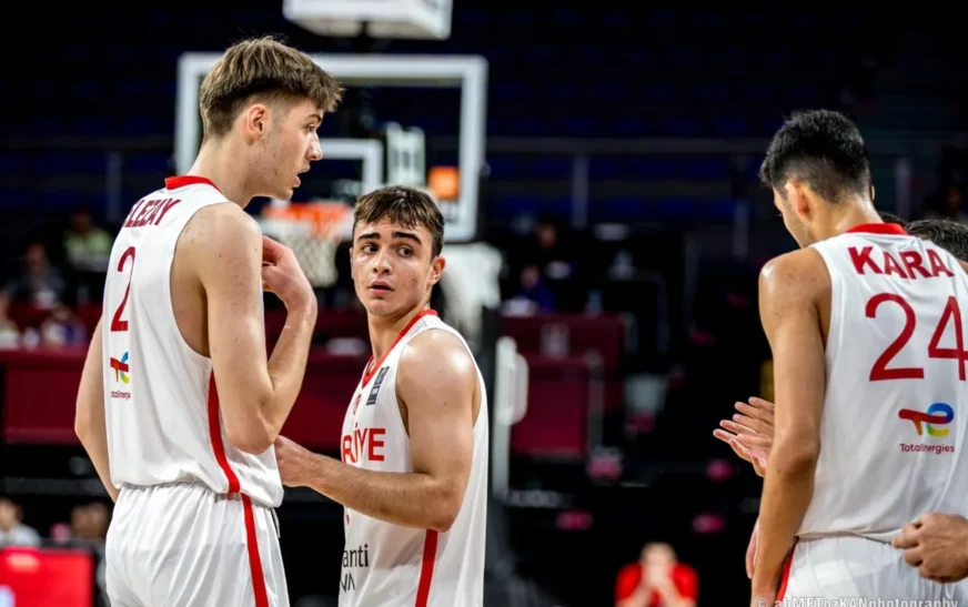 Rrezon Elezaj, talenti 17-vjeçar nga Kosova, luan sot në finalen e madhe të Ligës Turke BGL