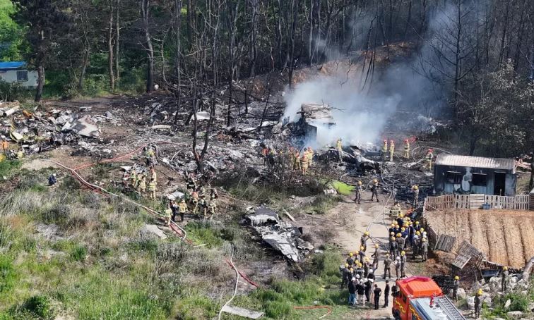 Katër të vdekur nga rrëzimi i avionit në Korenë e Jugut