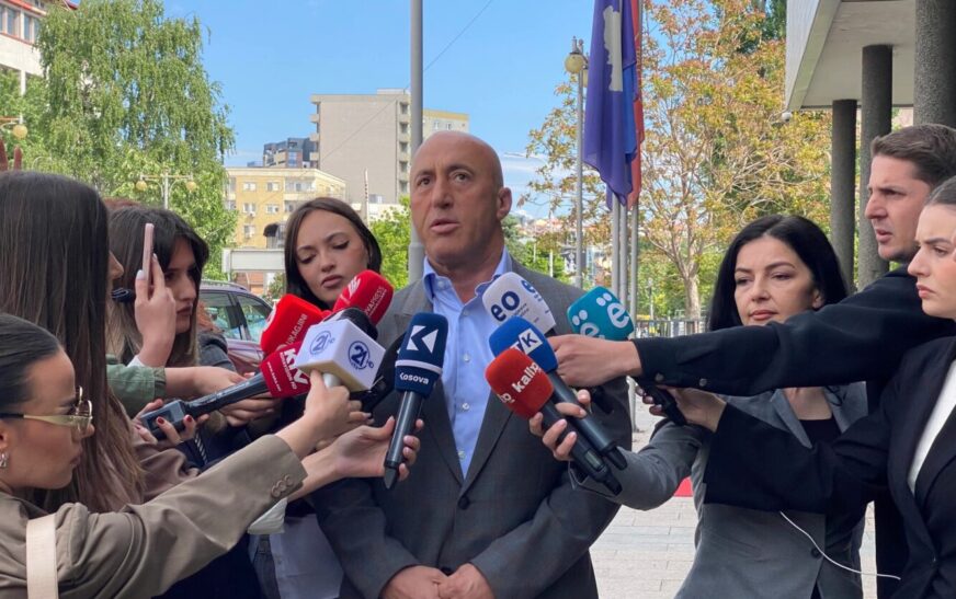 Haradinaj: Do ta dëgjojmë presidenten, presim edhe vendimin e Kushtetueses