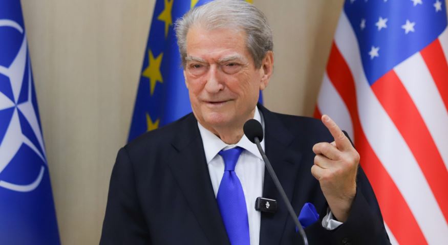 Rezultati i zgjedhjeve, Berisha: Kush është ai që nuk i bindet historisë?