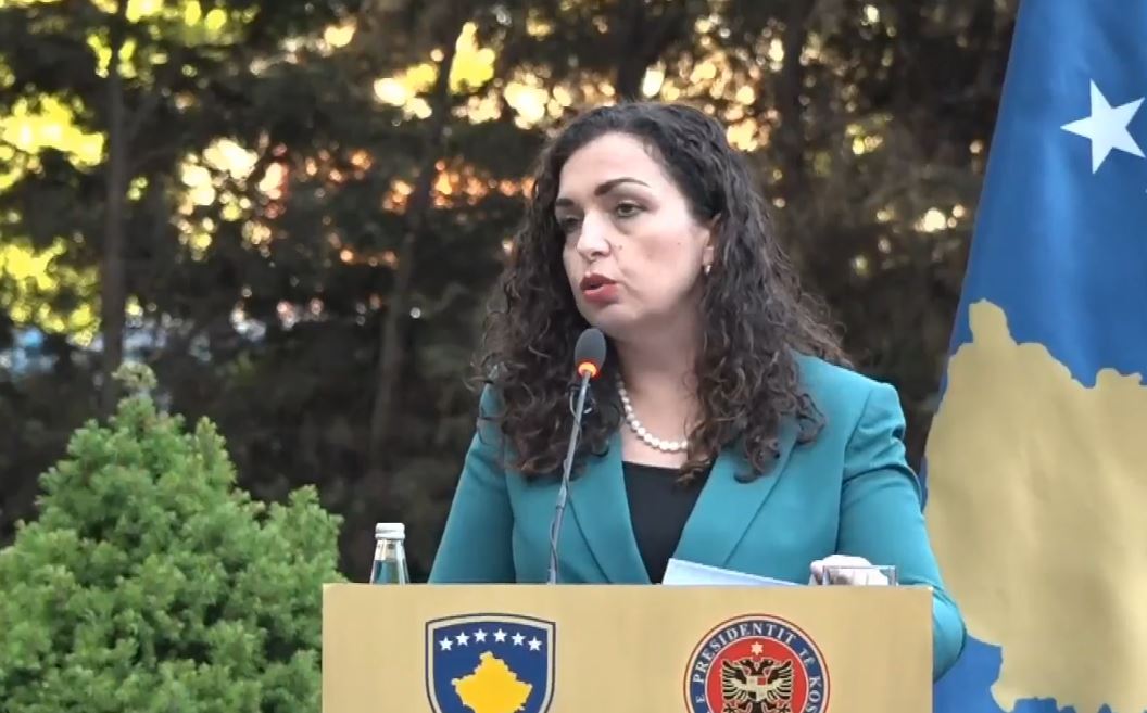 Osmani: Vizita e Vuçiqit në Moskë, akt i qartë politik që sfidon edhe vet qëndrueshmërinë dhe stabilitetin e Evropës