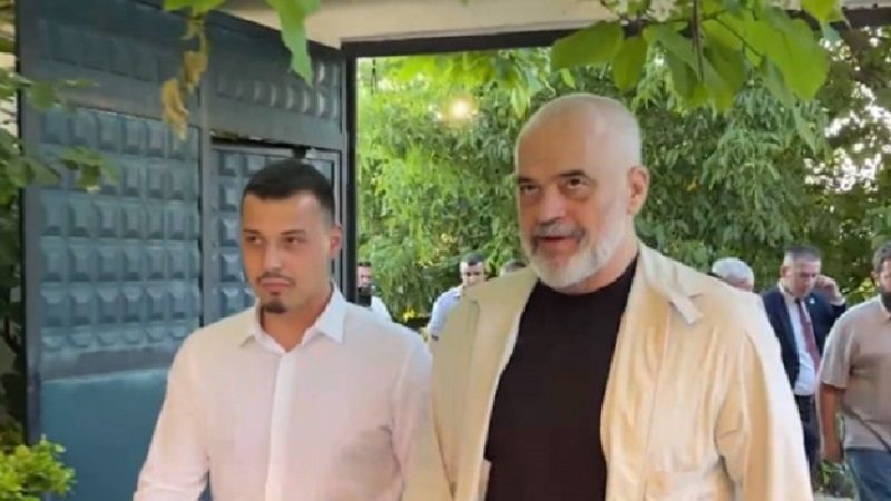 Endrit Thaçi shpreh mbështetje për Edi Ramën para zgjedhjeve të 11 majit