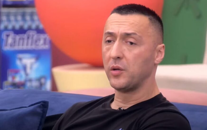 Pas fitores së Gjestit në BBVA4 shpërthen debati për flamujt, G-Bani nuk përmbahet