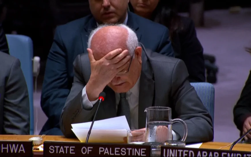 Ambasadori palestinez në OKB shpërthen në lot për fëmijët në Gaza