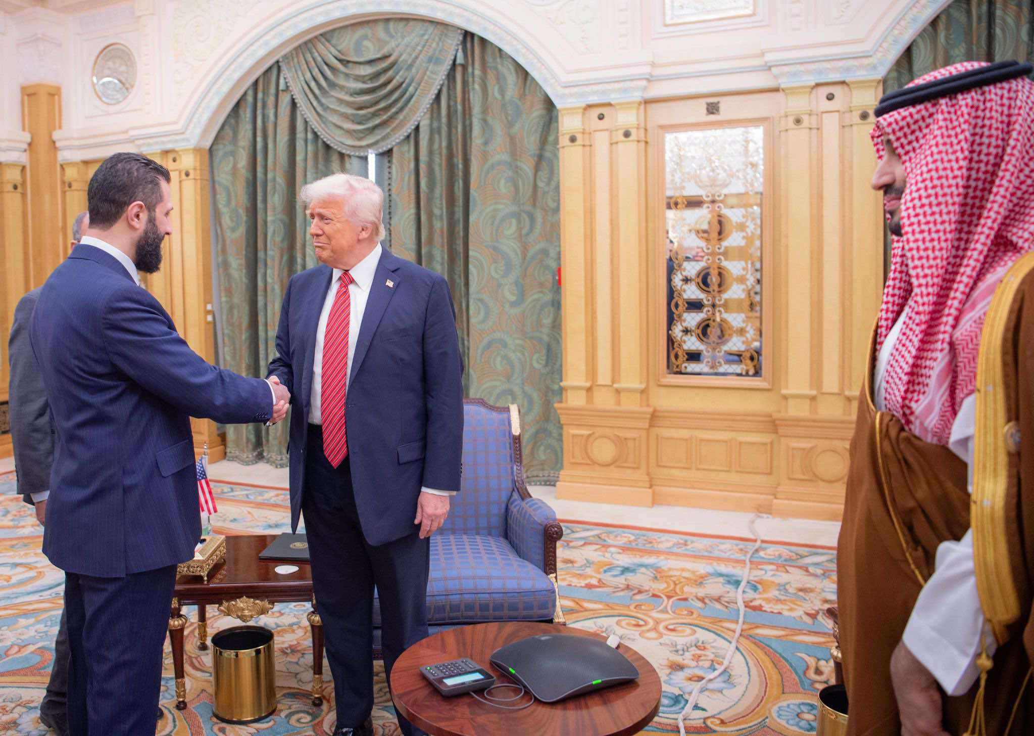 Trump me pesë kërkesa për udhëheqësin e ri të Sirisë