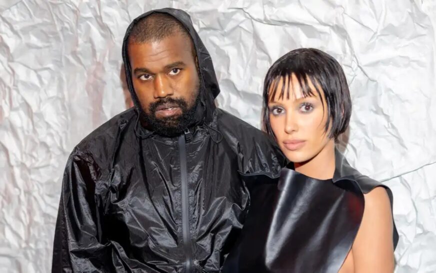 Bashkëshortja e Kanye West nuk njeh limite, zhvishet thuajse e tëra në rrugët e New York!