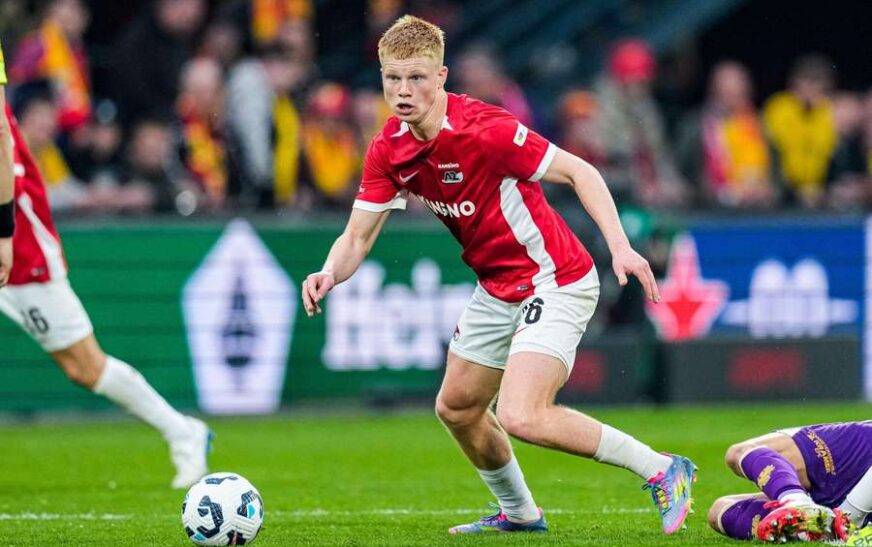 Real Madridi pas talentit holandez, Kees Smit në radar