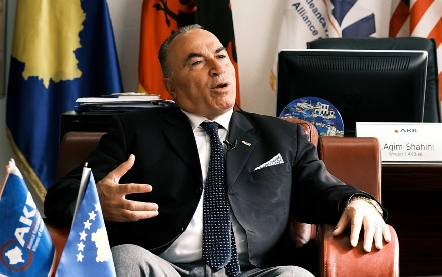 AKB alarmon: Bizneset po ikin jashtë Kosovës, vetëm për në Shqipëri u larguan 600 prej tyre