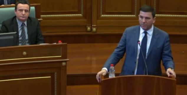 PDK: Hipokrizi që Kurti flet për Kushtetutën kur partia e tij e ka shkelur atë