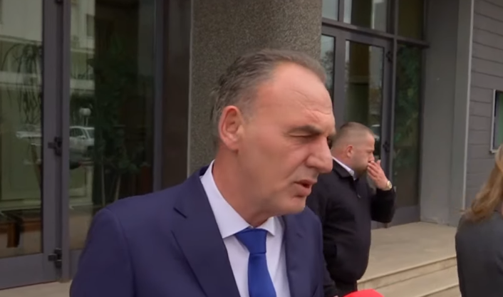 Limaj: Nëse s’ka ndryshim të gjendjes sjellja jonë në parlament do të jetë e njëjta