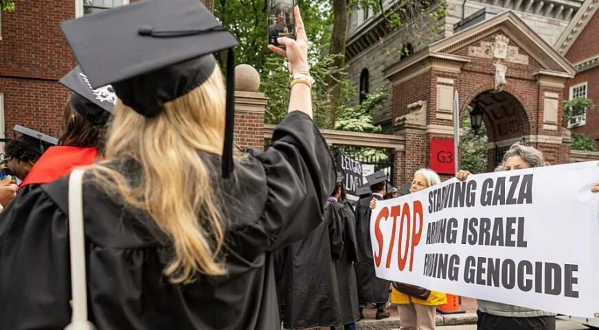 Shtëpia e Bardhë thotë se Harvardi ka shkelur të drejtat civile të studentëve hebrenj